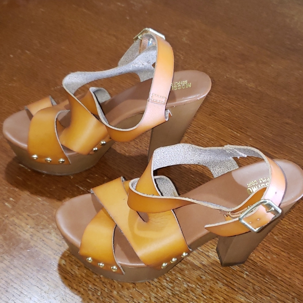 Target Mossimo 70s Hippie Tan Brown Platform Strappy Platform Sandals Size 6.5